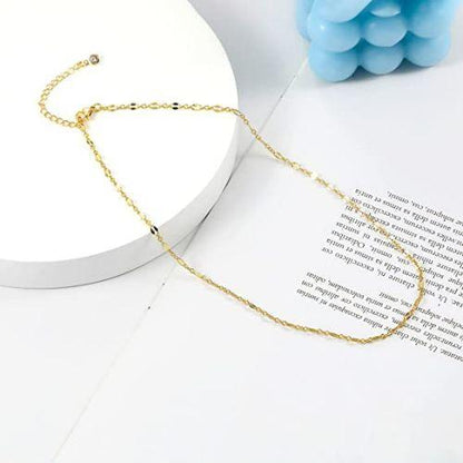 Dainty Lips Chain Necklace