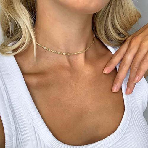 Minimalist Wave Chain Necklace